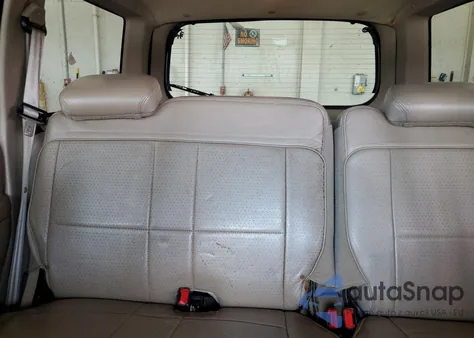 1998 Ford Explorer из США, поврежденный, VIN 1FMZU34E8WUA62410